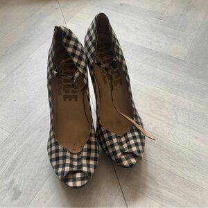 Chic Checkered Peep-Toe Heels